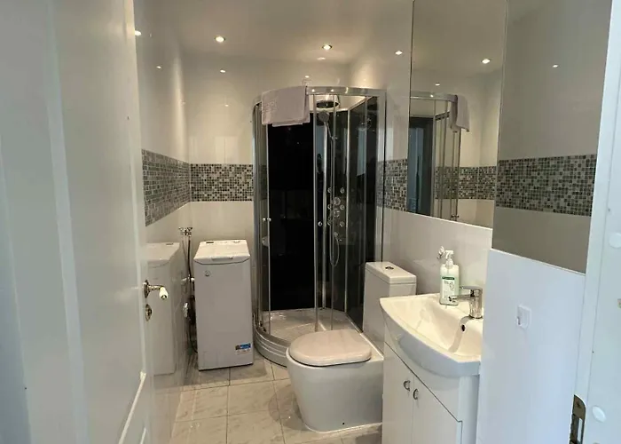 Center Bright For 2 People Tallin